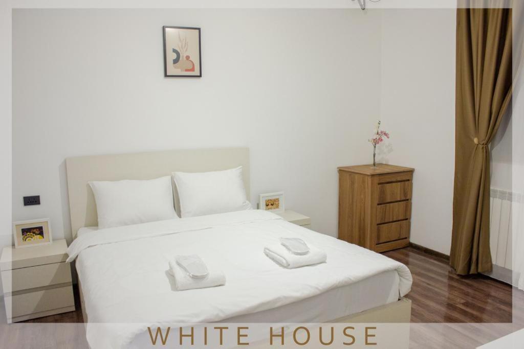 הוילה טביליסי White House מראה חיצוני תמונה