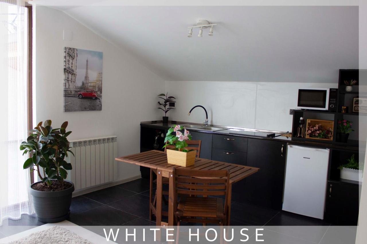 הוילה טביליסי White House מראה חיצוני תמונה